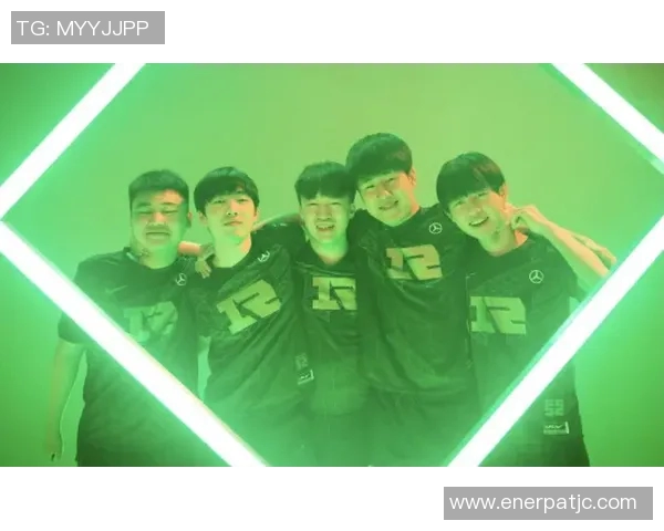 深入分析RNG与FPX比赛的关键策略与经验教训S15LOL赛后复盘 深入分析RNG与FPX比赛的关键策略与经验教训S15LOL赛后复盘