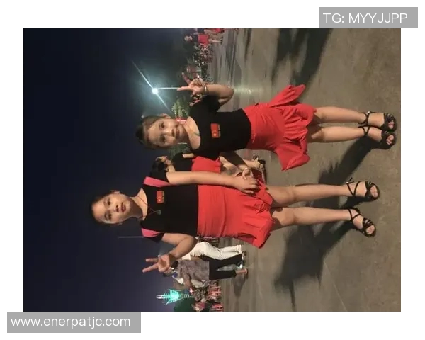 电竞数据助力张娜回顾CSGO职业生涯的精彩瞬间与成长历程 电竞数据助力张娜回顾CSGO职业生涯的精彩瞬间与成长历程