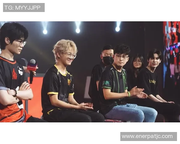 电竞新闻S15LOL赛事中BLG包夹体系在和平精英战术中的应用与分析